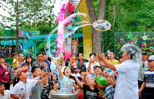 Chào mừng Quốc tế thiếu nhi 1/6 với ‘Đầm Sen – thế giới tuổi thơ’