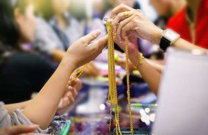 Những món hàng tuyệt đối không mua nếu không phải từ người quen