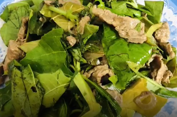 Độc lạ gỏi bò rau rừng nhiều dư vị - Sống Xanh Sống Khỏe